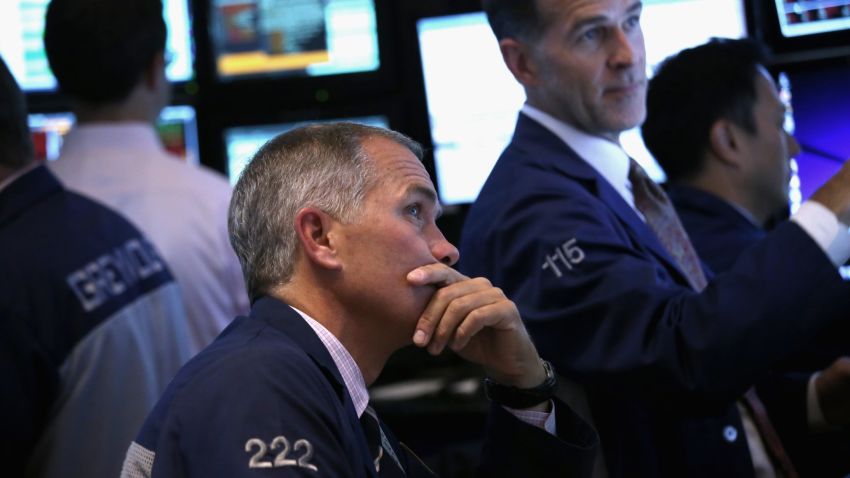 Traders work the floor of the New York Stock Exchange on July 31, 2014 in New York City.