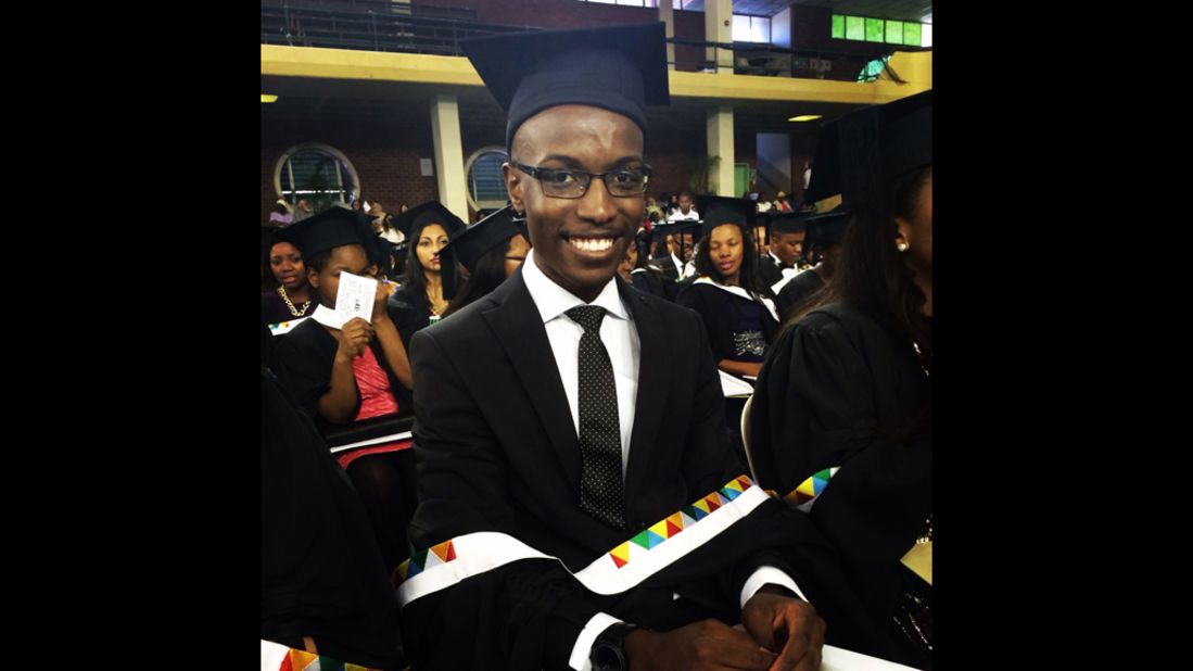 <strong>Sandile Kubheka</strong> started studying medicine at 16, and was only 20 when he became South Africa's youngest medical doctor. <br />
