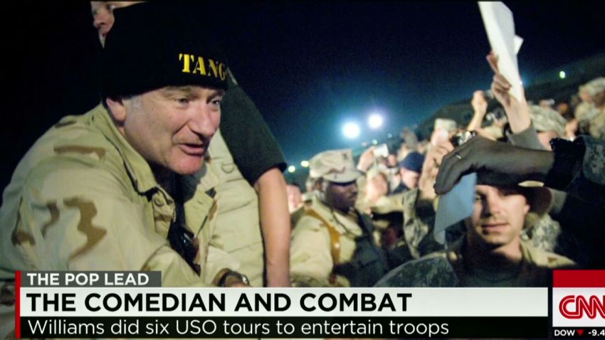 lead dnt tapper robin williams entertain troops _00003617.jpg