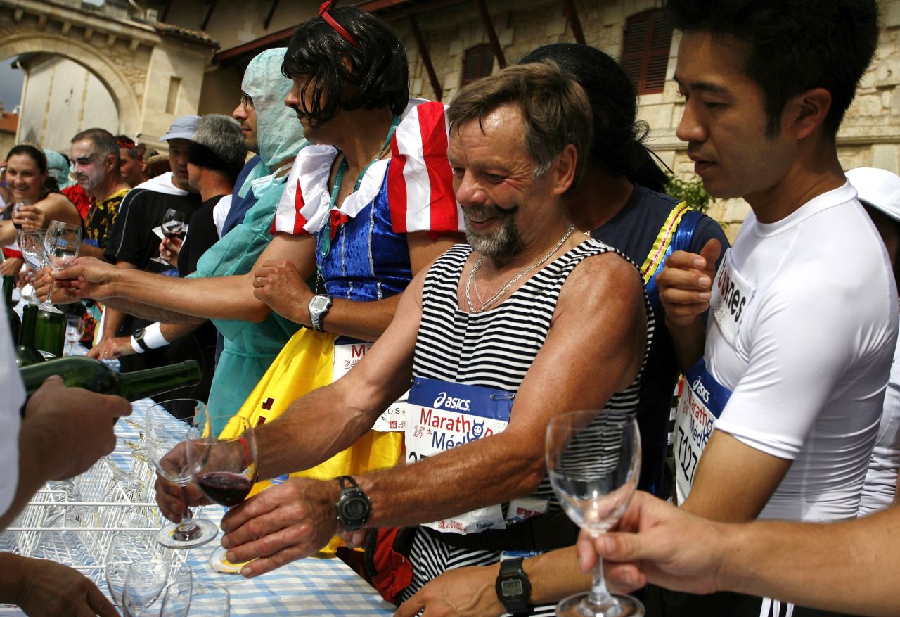 The increasing popularity of the Medoc Marathon means competitors face an online scramble for a place. Many race competitively to win prizes of ... yep, wine.
