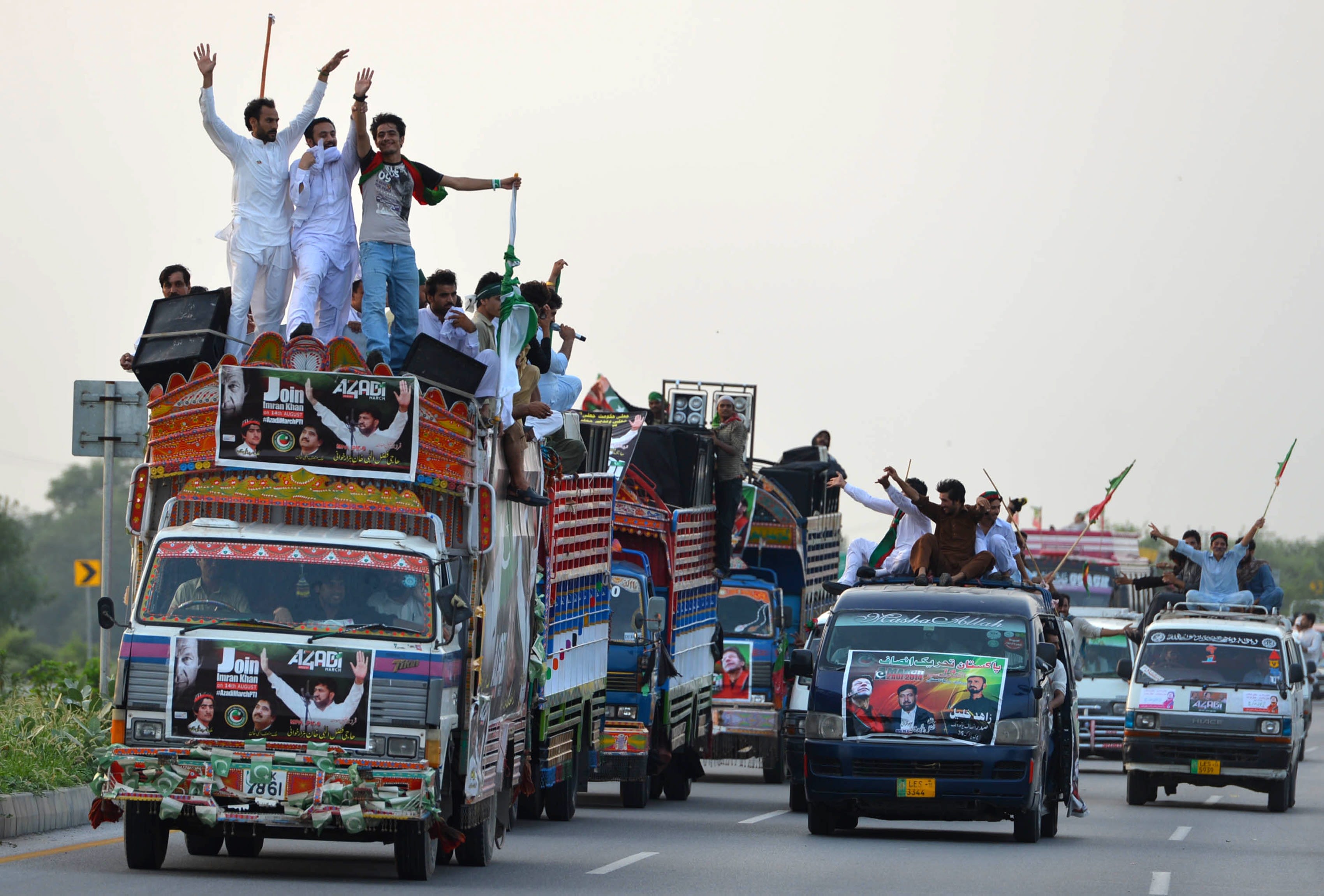 Overloaded Trucks- A Barrier to India's Progress