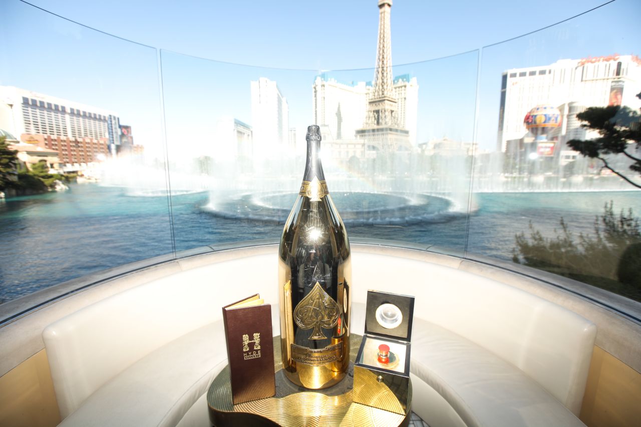 <strong>250K VIP package (Las Vegas)</strong>: For $250,000, guests at Hyde will get a center-stage seat on the Bellagio's patio with a 30-liter bottle of Champagne and the power to press a button and make the famous fountain fire up. 