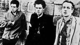 Picture dated 1978 of British punk rockers from the band The Clash, Joe Strummer (R), Mick Jones (C) and Paul Simonon. Joe Strummer died on Sunday 22 December 2002, said a spokesman of his record company Epitaph 23 December 2002. AFP PHOTO