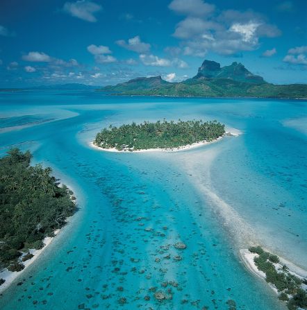 When it comes to romantic getaways it's hard to top Bora Bora, the quintessential honeymoon destination. 