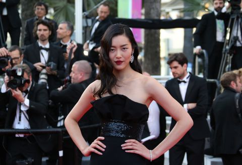 Liu Wen made history -- as well as her career -- by being the first Chinese model to walk the Victoria's Secret runway. Her earnings are placed at $7 million. 