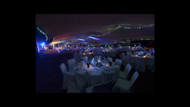 There, passengers are treated to a three-course dinner, champagne and gourmet canapes under the starry sky.