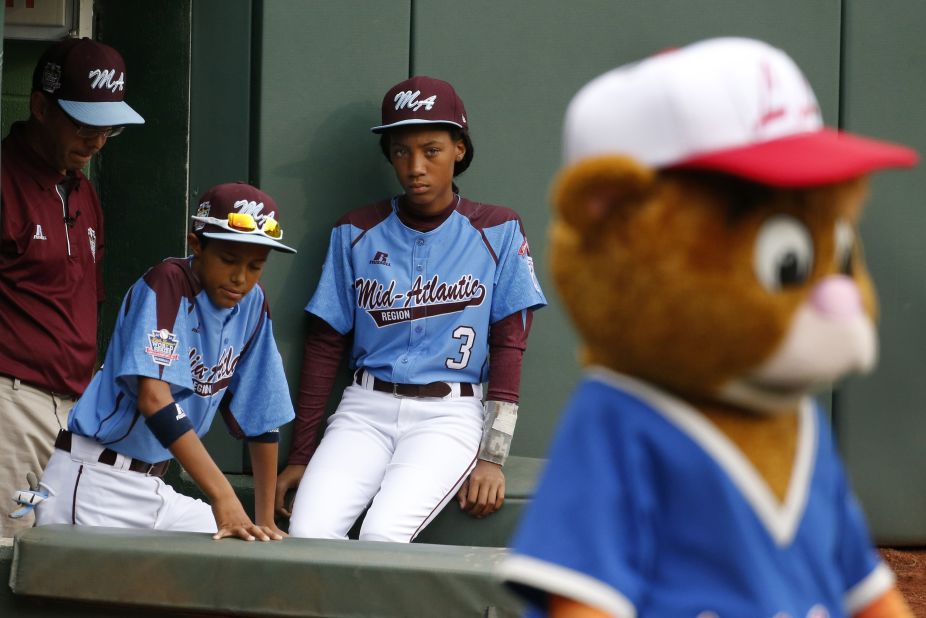 Mo'ne Davis, former Little League World Series star, makes her