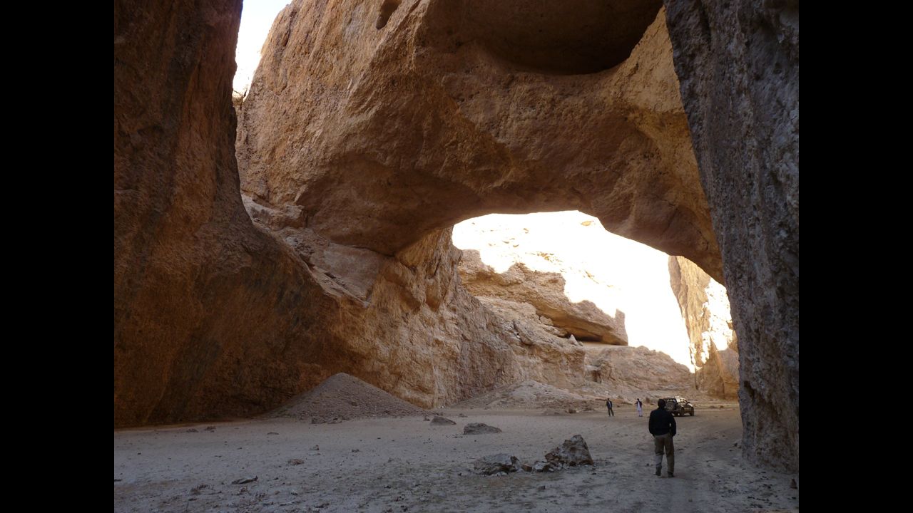 Wildlife Conservation Society researchers traveling to Afghanistan to conduct a wildlife survey stumbled upon<a href="http://www.wcs.org/press/press-releases/natural-bridge-afghanistan.aspx" target="_blank" target="_blank"> Hazarchishma Natural Bridge</a>, perhaps one of the largest in the world. 