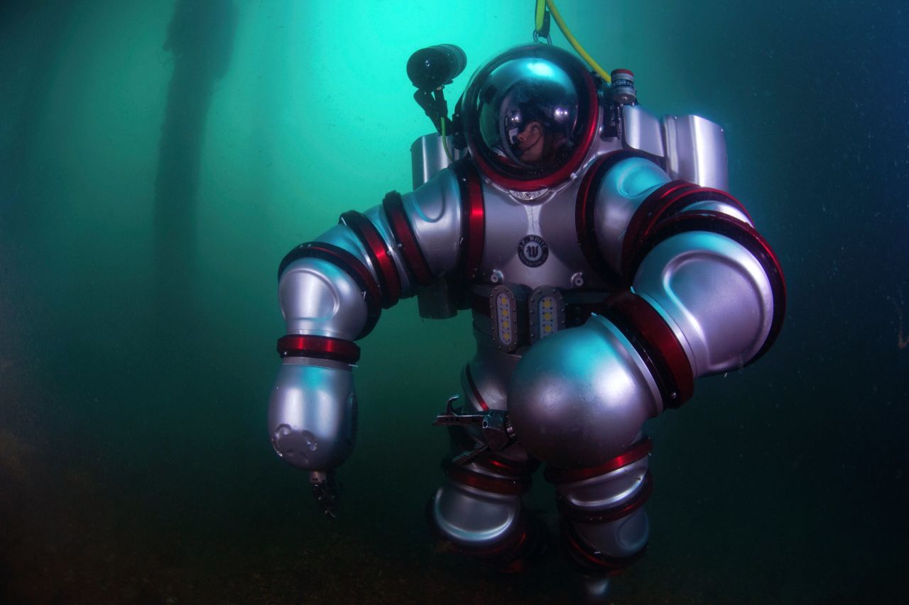 The team used next-generation diving apparatus, the "Exosuit."  It was designed and created by underwater tech pioneer Phil Nuytten of Canada's Nuytco Research. "You can literally operate Exosuit after a few hours of training. The majority of the training is spent in emergency drills. But the actual functioning of it is as simple as learning to drive a golf cart," said Nuytten.