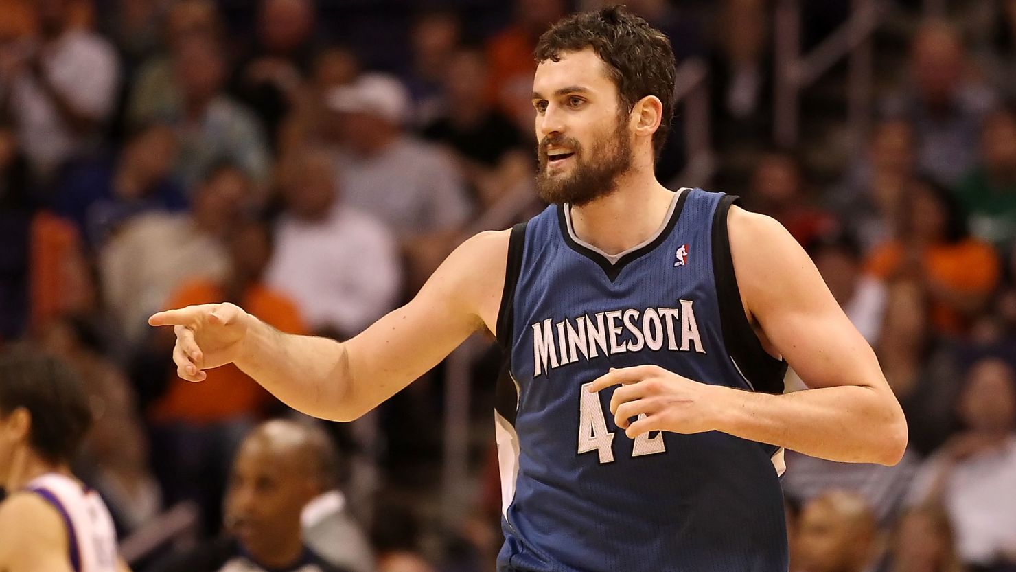Kevin Love averaged 19.2 points and 12.2 rebounds a game with the Minnesota Timberwolves.
