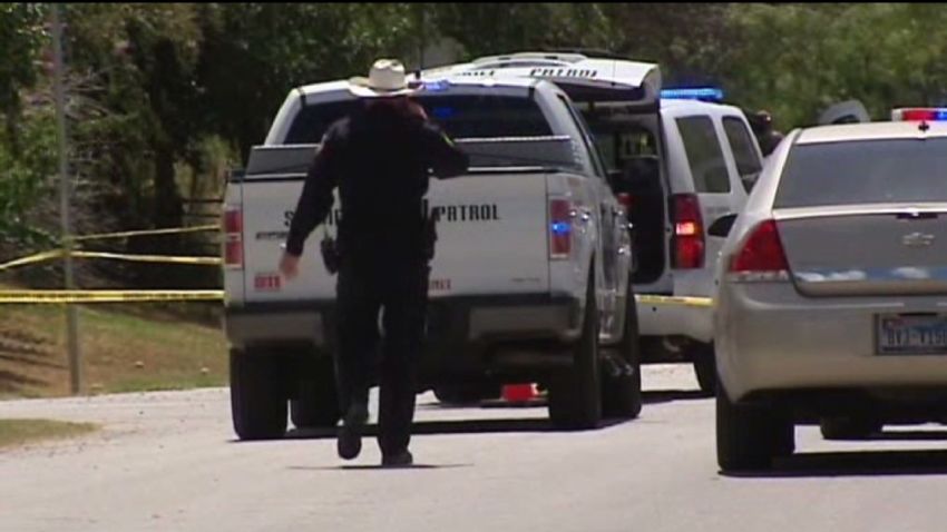 dnt texas police chief shot killed_00003911.jpg