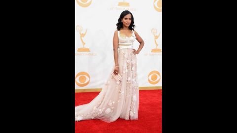 Kerry Washington glowed in an etheral, floral-themed gown at the 2013 Emmys.