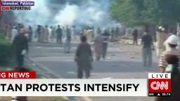 lok moshin pakistan deadly protests_00012209.jpg