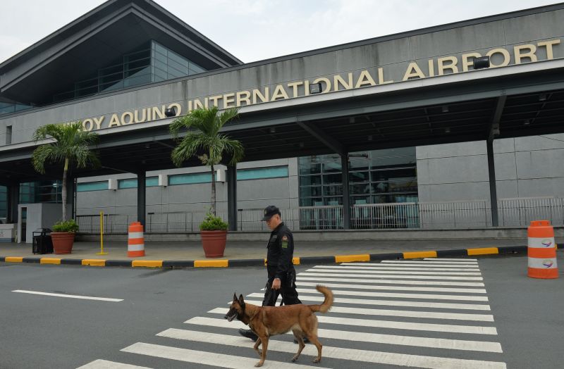 are dogs allowed in naia terminal 3