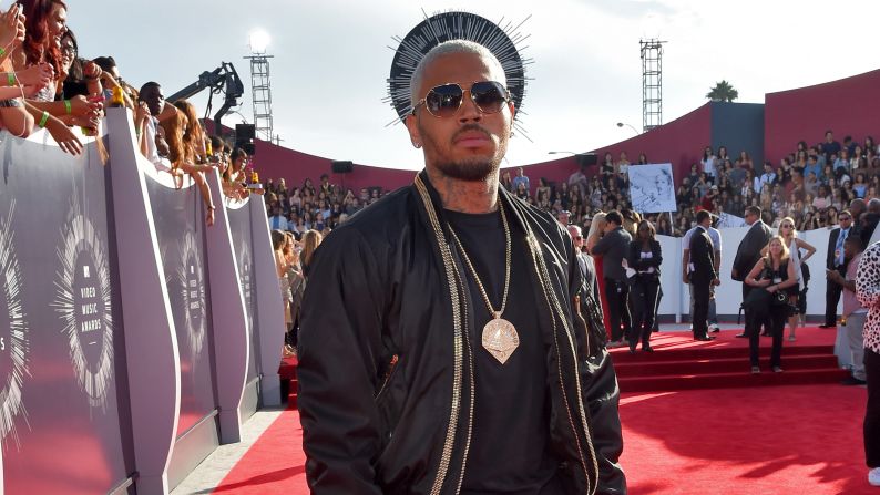 <strong>August 2014:</strong> Brown attends the 2014 MTV Video Music Awards. Earlier, three people, including former rap mogul Marion "Suge" Knight, <a href="index.php?page=&url=http%3A%2F%2Fwww.cnn.com%2F2014%2F08%2F24%2Fshowbiz%2Fchris-brown-party-shooting%2F">were shot at a pre-awards party that Brown hosted. </a>