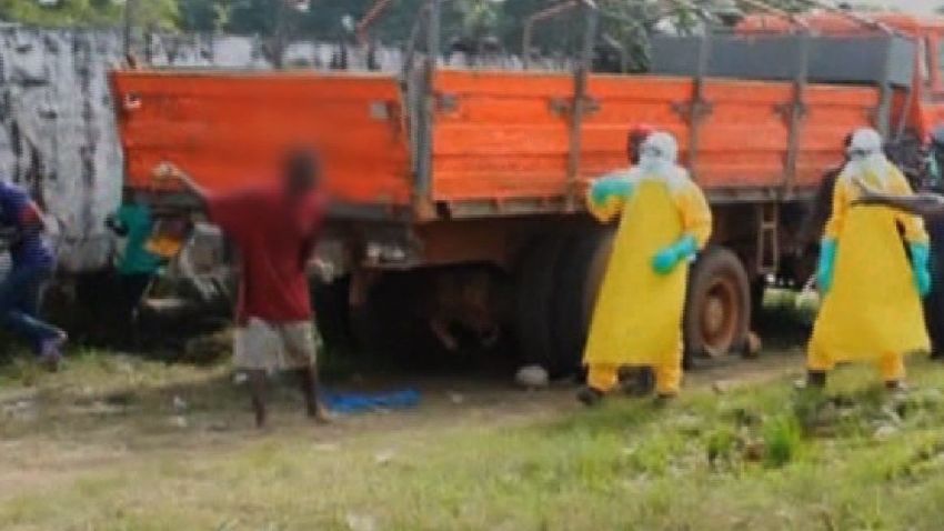 pkg holmes liberia ebola patient escapes_00003527.jpg