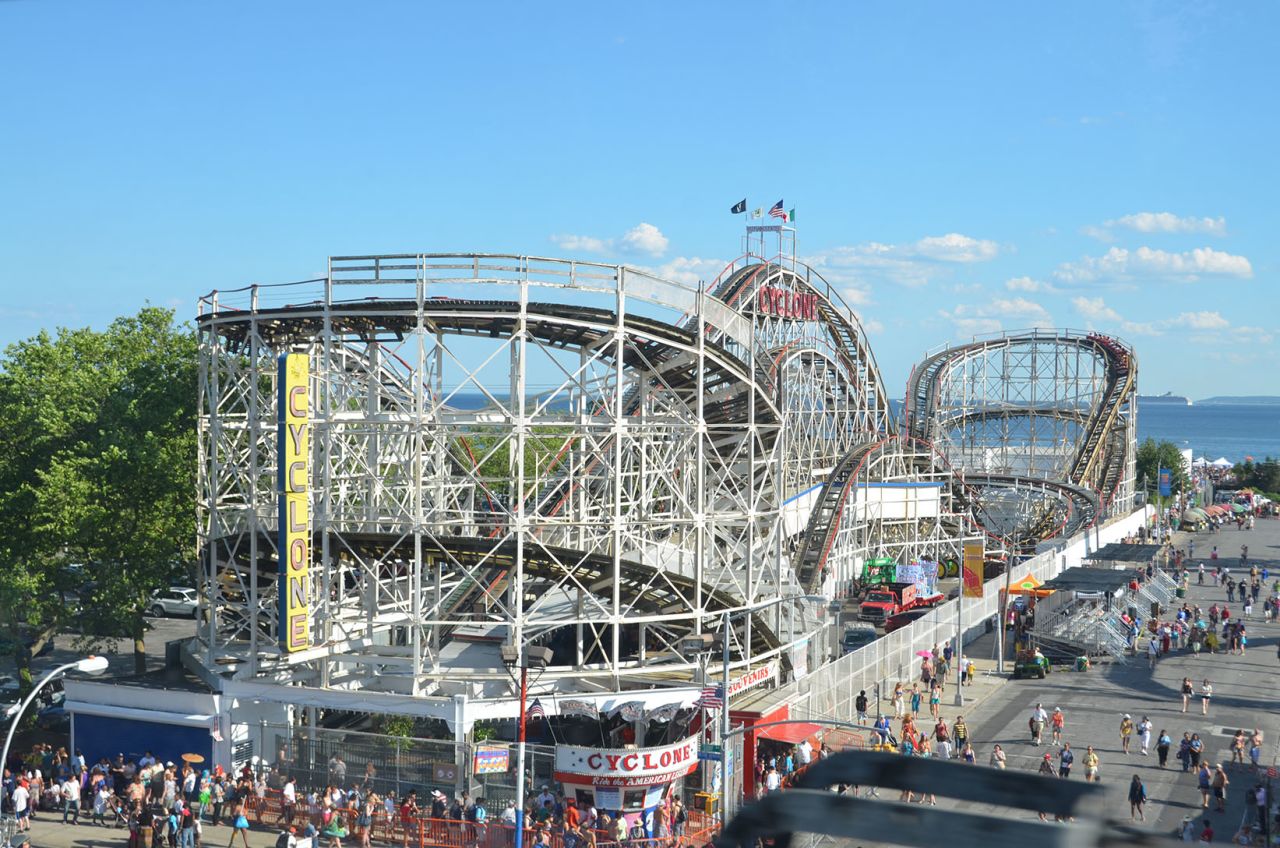 <a href="http://ireport.cnn.com/docs/DOC-831726">Coney Island's Cyclone </a>roller coaster first debuted in <a href="http://lunaparknyc.com/attractions/cyclone/" target="_blank" target="_blank">June 1927</a>. The roller coaster continues to operate within Luna Park, another amusement park bustling in Coney Island. The original <a href="http://lunaparknyc.com/about/history/" target="_blank" target="_blank">Luna Park</a> opened in 1903.