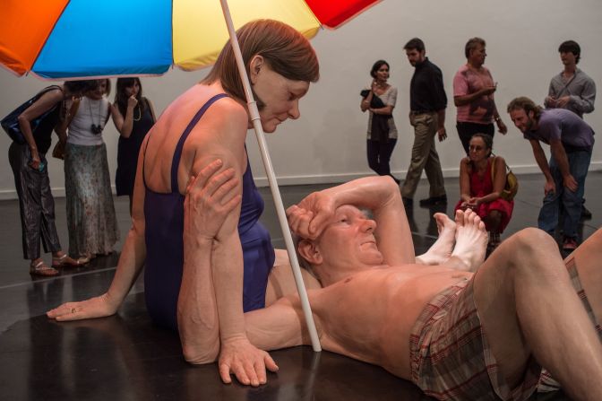Australian-born <a href="index.php?page=&url=http%3A%2F%2Fwww.theatlantic.com%2Finfocus%2F2013%2F10%2Fthe-hyperrealistic-sculptures-of-ron-mueck%2F100606%2F" target="_blank" target="_blank">Ron Meuck</a> led the way in hyper-realistic sculpting. His sculptures manipulate scale and age to create giant babies and infant-sized adults, among other works.<br /> 