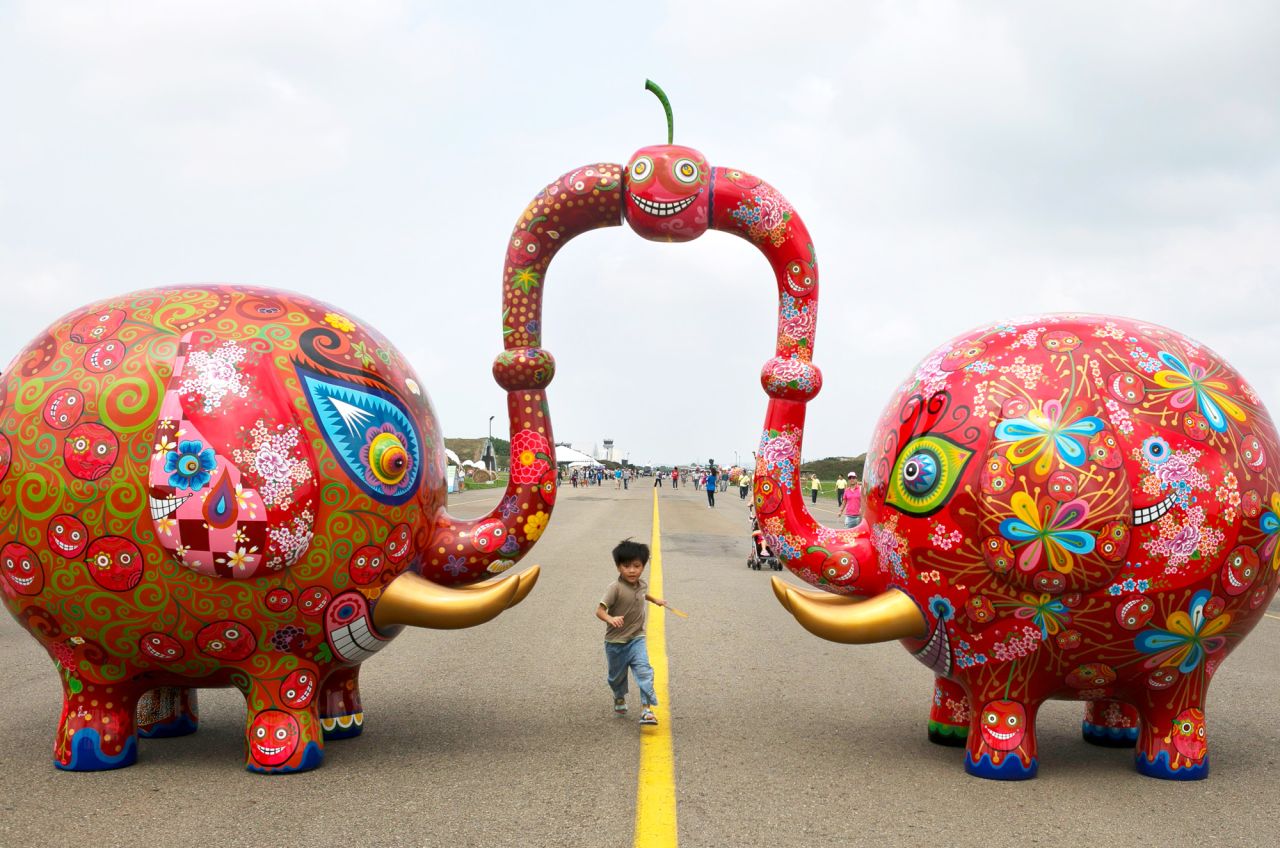 Other artists with works at the festival include Taiwan's Hung Yi. This is one of  20 works from his "Happy Animal Party" collection, in which elephant 3D sculptures have been covered in Hakka and Japanese printed clothing.