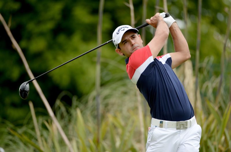 Golfer Fabrizio Zanotti taken to hospital after hit by ball | CNN