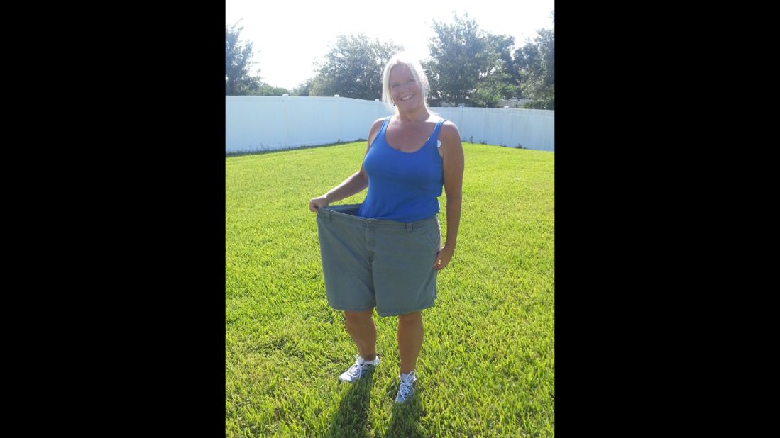 Corn had tried Weight Watchers in 2008 after attempting multiple other diets. She stuck with the program for less than a year. When she started again in 2011, her mind-set was completely different. She made a commitment to pay attention and listen closely in meetings and adhere to the plan. The shorts she's wearing here in July 2013 are the same ones she wore in the March 2011 photo on the aquarium visit.