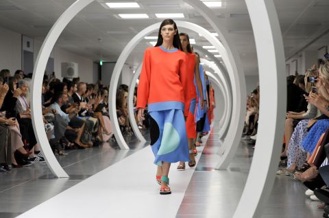 Roksanda Ilincic experimented with block colors and quirky shapes. 