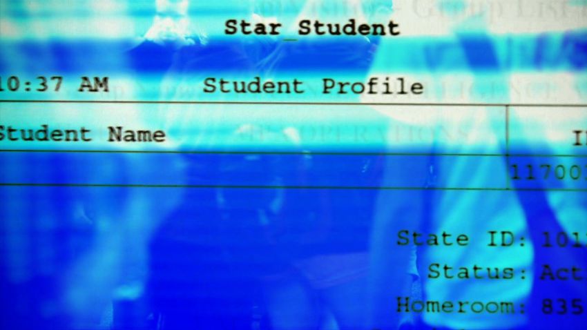 security hole exposes student children data Lead gfx