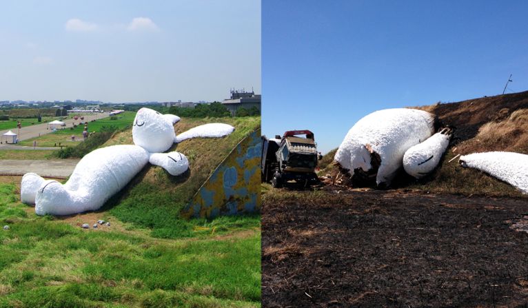 Lucky or unlucky? Artist Floretijn Hofman's giant Moon Rabbit, on exhibit at the Taoyuan Land Arts Festival since September 4, was damaged in a fire a day after the 11-day festival concluded. His earlier work, a giant inflatable duck, was dogged by occasional bad luck.