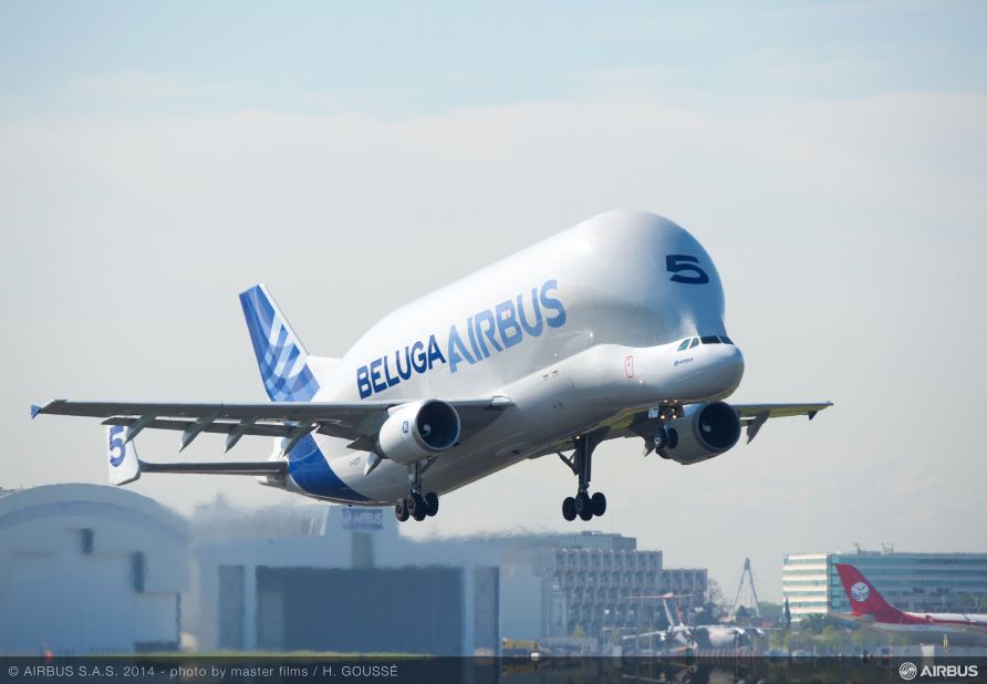 The Beluga isn't serially produced, making each an "artisan" product. The A300-600ST Super Transporter can carry a payload of 47 metric tons (103,616 pounds) over a range of 1,500 nautical miles.