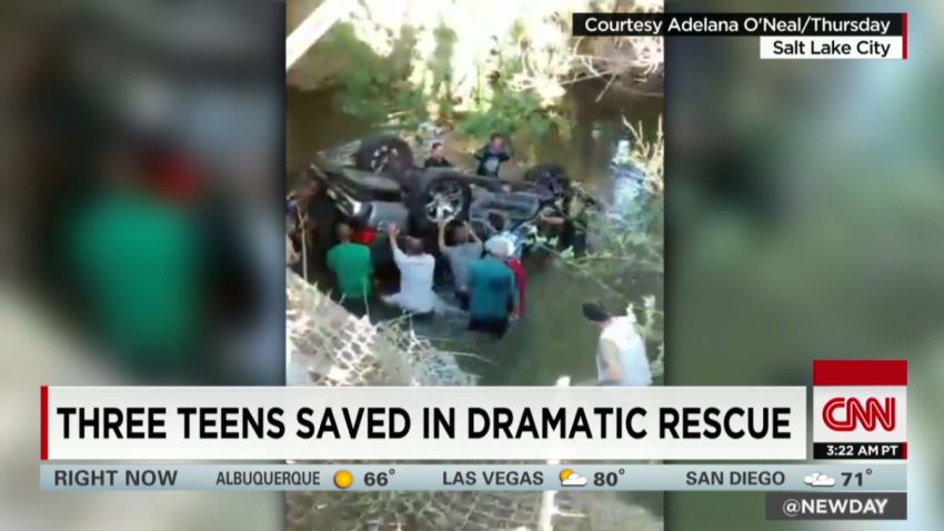 nd teens saved in dramatic rescue_00001801.jpg