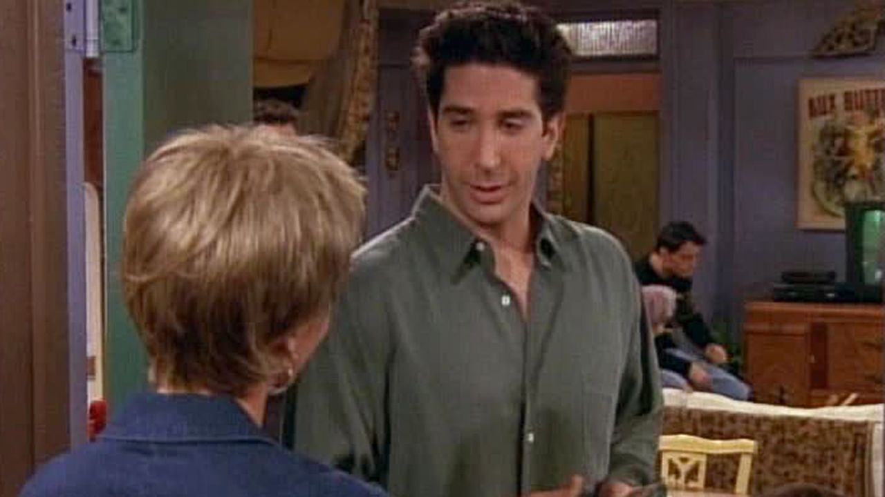 <strong>"The One Where Ross Can't Flirt:"</strong> David Schwimmer had some incredible moments as the romantically frustrated Ross Geller in season 5 ("The One with Ross's Sandwich" is another classic episode.) In this installment, he insists on proving he can flirt with the woman delivering pizzas -- and just continues to dig himself into a deeper hole. Bonus points for Joey's debut in a "Law & Order" episode. 