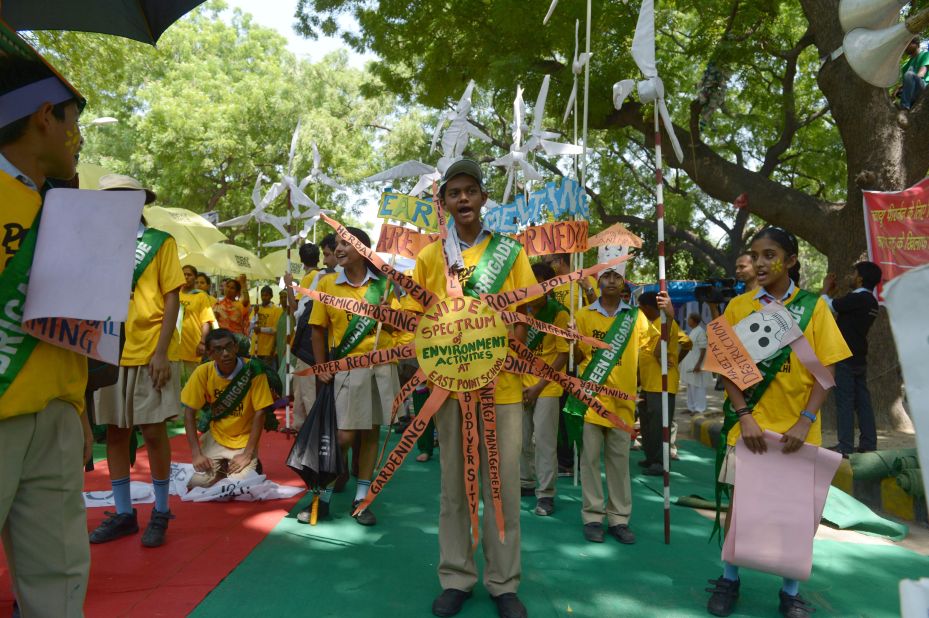 Indian schoolchildren take part in a march in New Delhi. 