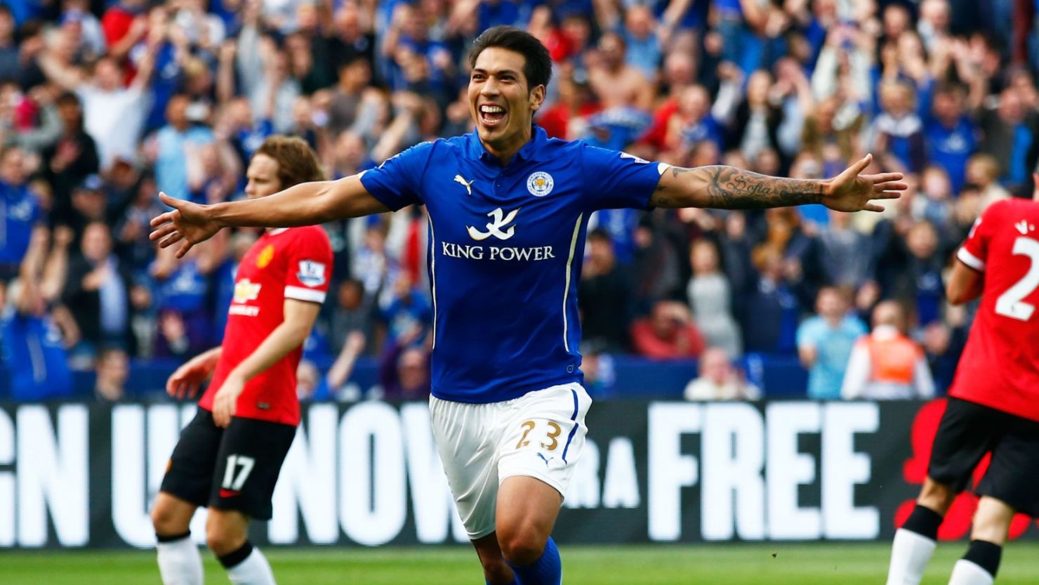 Leonardo Ulloa celebrates his second and Leicester's fifth in the 5-3 victory over Manchester United.