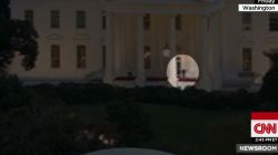 nr video surveillance white house intruder_00002121.jpg