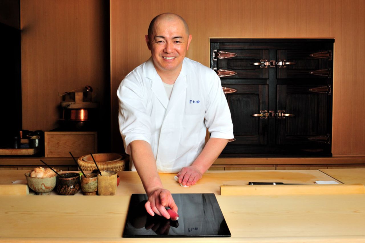 Two Michelin stars under his belt and Tokyo sushi master Koji Sawada is still seeking perfection. He's about to demonstrate how to eat sushi with his hands.