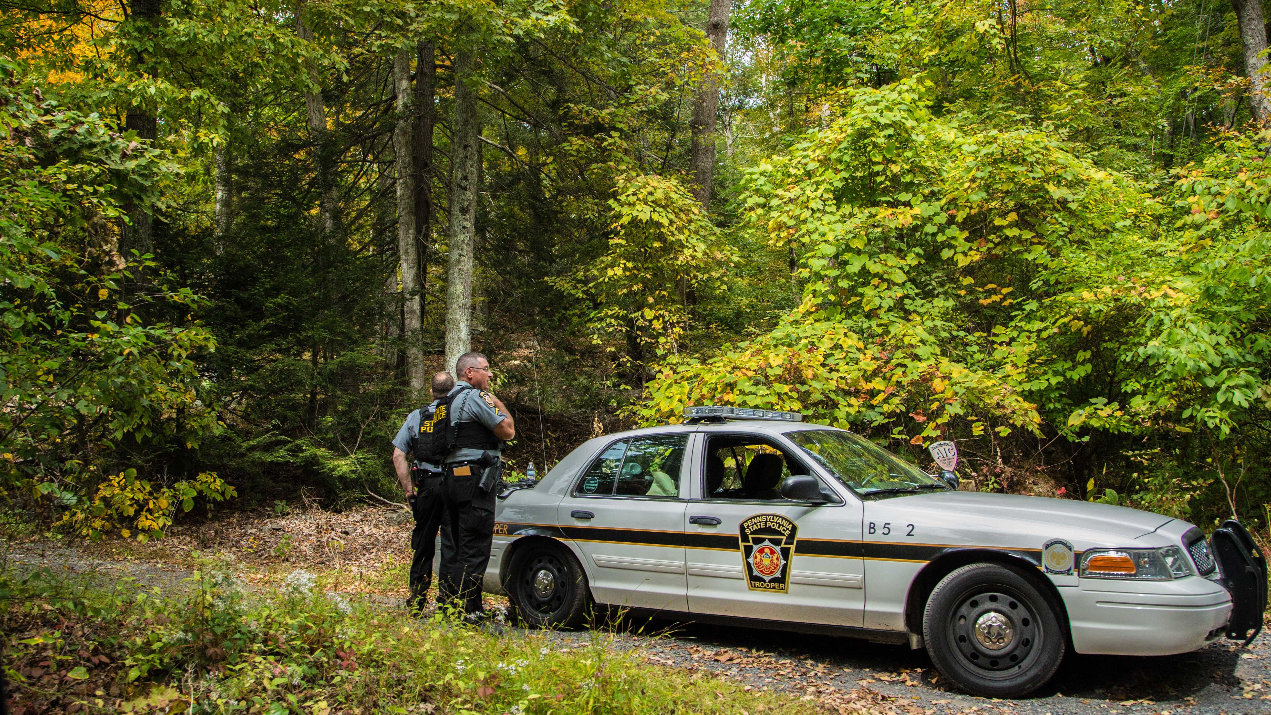 The manhunt for accused murderer Eric Frein continues in Monroe County, Pennsylvania, for second week.
