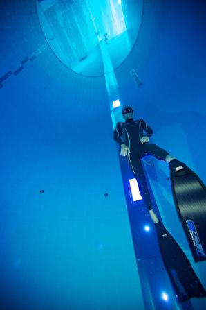 Italian freediving champion Umberto Pelizzari attended the pool's opening.