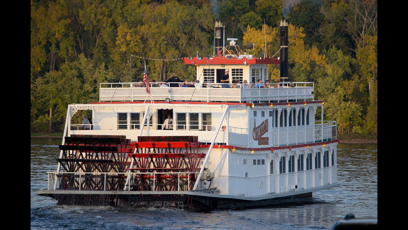 Book a river cruise and a stay at one of the bed-and-breakfast inns in third-place Stillwater, Minnesota, to enjoy the changing colors. <br />
