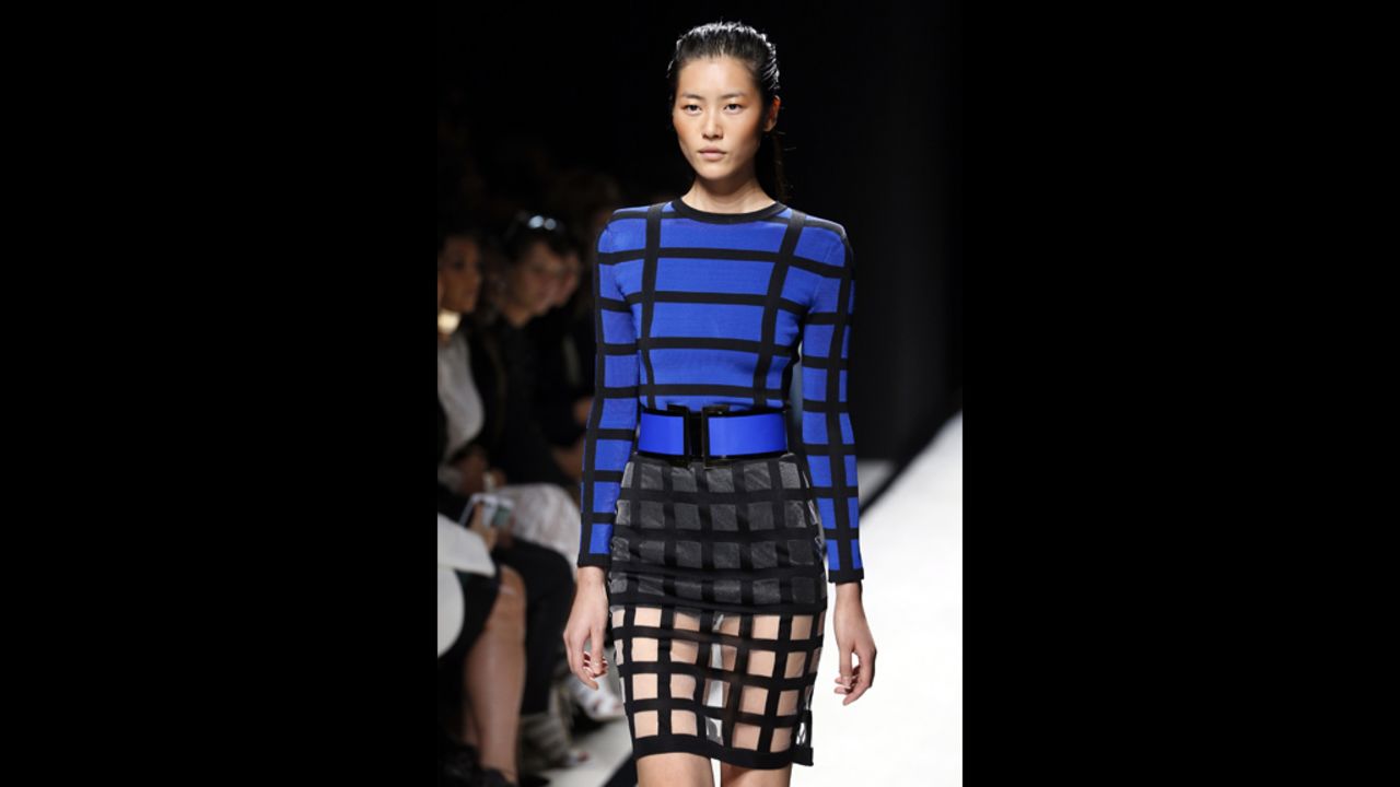 Chinese model Liu Wen: How I survive fashion week | CNN