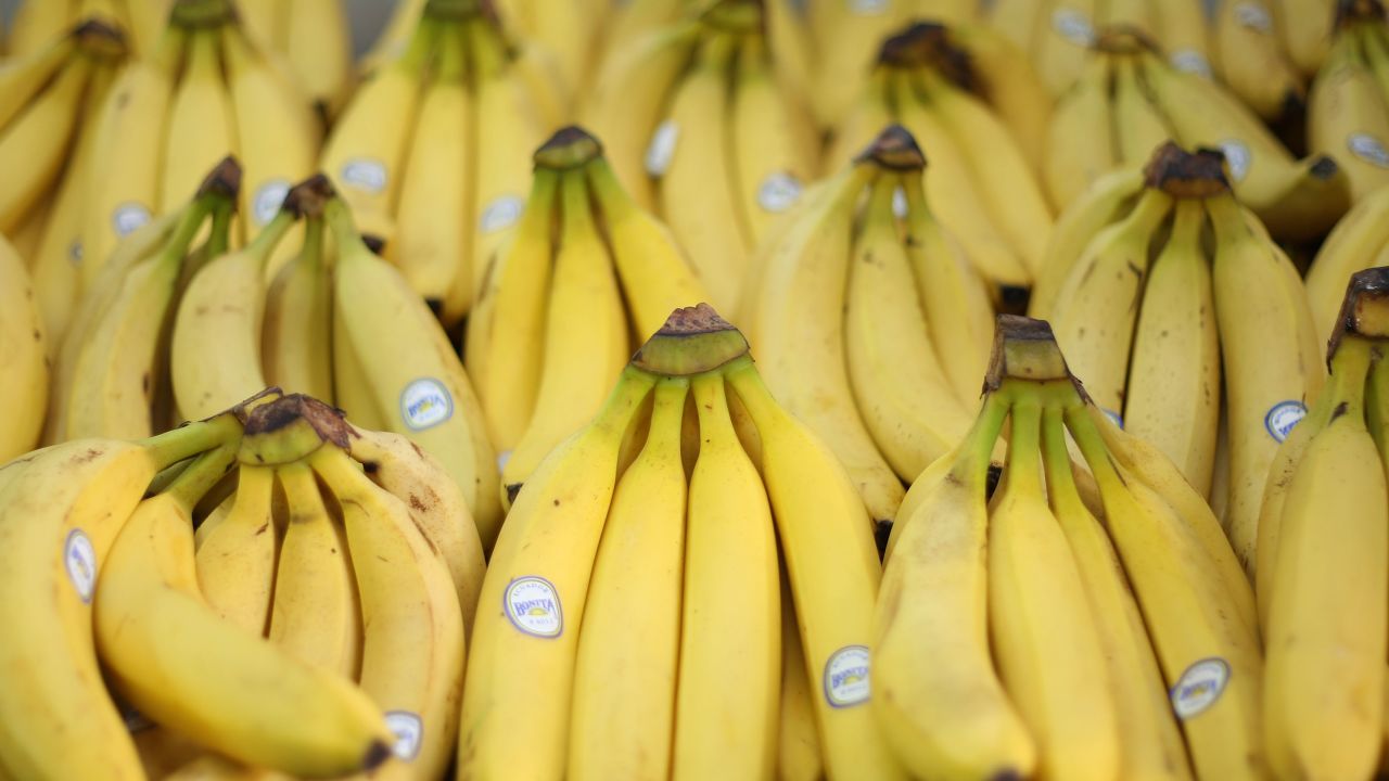 People are banned from eating bananas erotically during live-streaming shows. 