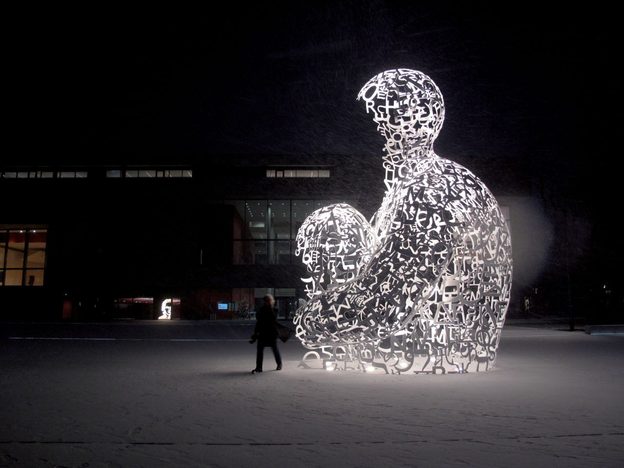 <em>Body of Knowledge, Jaume Plensa, 2010</em><br /><br />The impulse to create art at either end of the scale of size -- works that are so large, or so small, that they barely seem possible -- appears to be instinctive. Throughout history, we have marveled at intricately crafted objects, whether it be fine carving, jewelry or sculpture. Likewise, grand projects that have an impact on the wider environment and leave a lasting legacy have long instilled appreciation and wonder, from megalithic stone monuments to the Nazca lines of the Andes.<br /><br /><a href="http://www.amazon.co.uk/Big-Art-Small-Tristan-Manco/dp/0500239223" target="_blank" target="_blank"><strong>Big Art Small Art</strong></a>, by Tristan Manco, is out now.