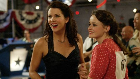Lorelai and Rory at the dance marathon