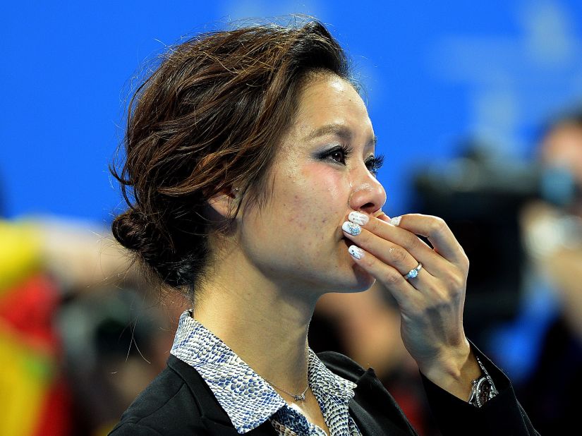 She had to wipe away tears as the ceremony unfolded just days after announcing her decision to quit tennis because of recurring knee problems.