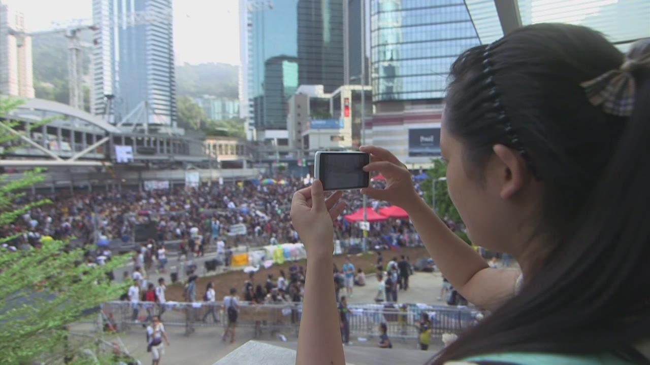 pkg ripley chinese view of hk protests_00005023.jpg