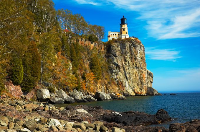 One of Minnesota's most scenic landmarks, Split Rock Lighthouse was built in 1910 atop a cliff on Lake Superior's north shore. 