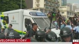 lkl watson hong kong protesters block ambulance_00001521.jpg