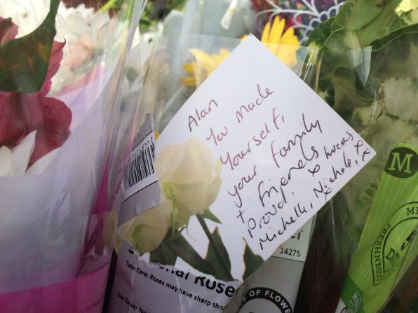 Talha Ahmad, a spokesman for the Muslim Council of Britain, said Henning's death had united "Muslims of all shades and colors" against ISIS.