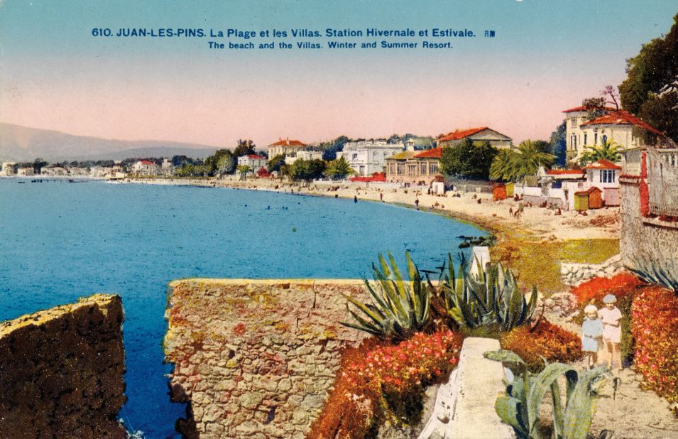This colorful card from 1926 is captioned, "The beach and the villas, winter and summer resort. Nice."