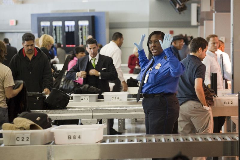 Annoying people at airports and their 18 most rude habits CNN