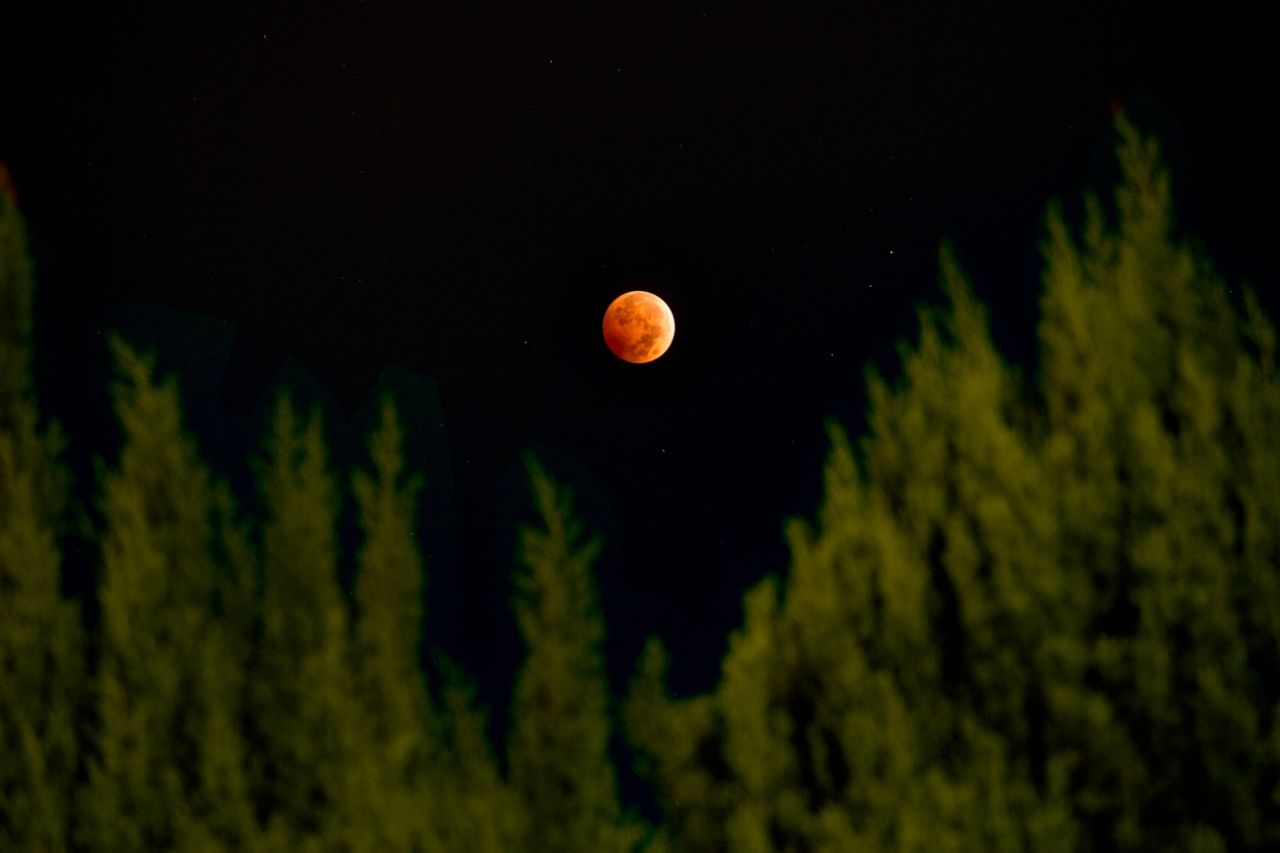 <a href="http://ireport.cnn.com/docs/DOC-1177472">Paulo Solano</a> combined three different exposures using HDR photography to create this beautiful image from Van Nuys, California, of the October 2014 lunar eclipse. The second "blood moon" of the year could be witnessed throughout North America, as well as over most of the Pacific and much of East  Asia. 